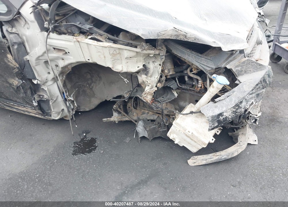 2007 KIA RONDO LX VIN: KNAFG525677079796