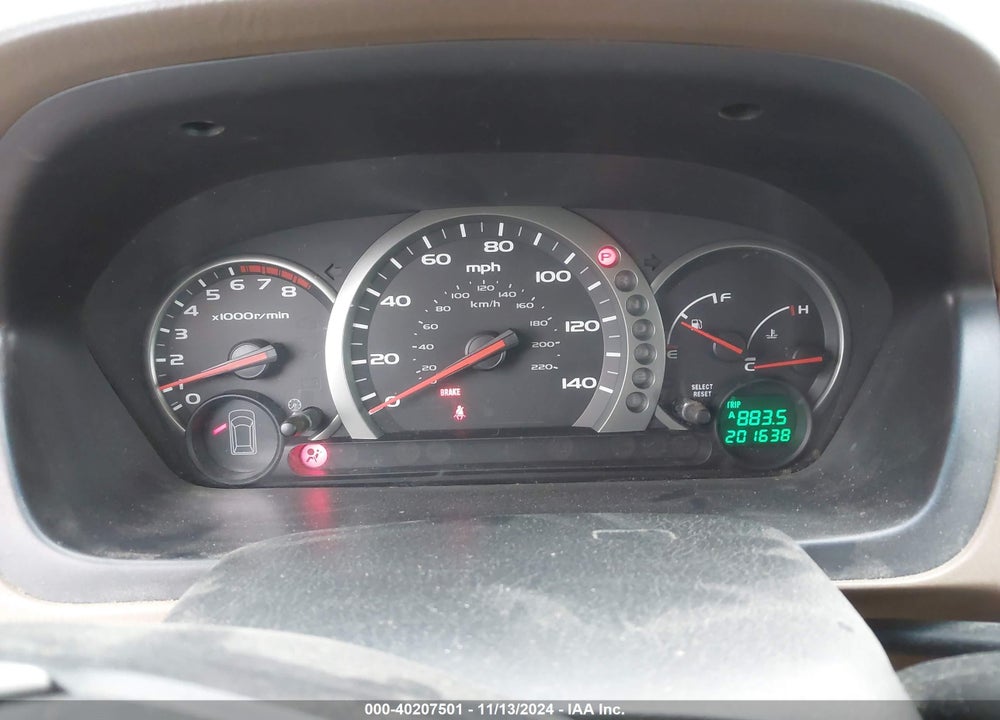 2005 HONDA PILOT EX VIN: 2HKYF18465H540400