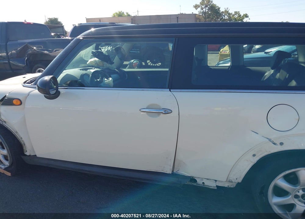 2010 MINI COOPER CLUBMAN VIN: WMWML3C55ATX38052