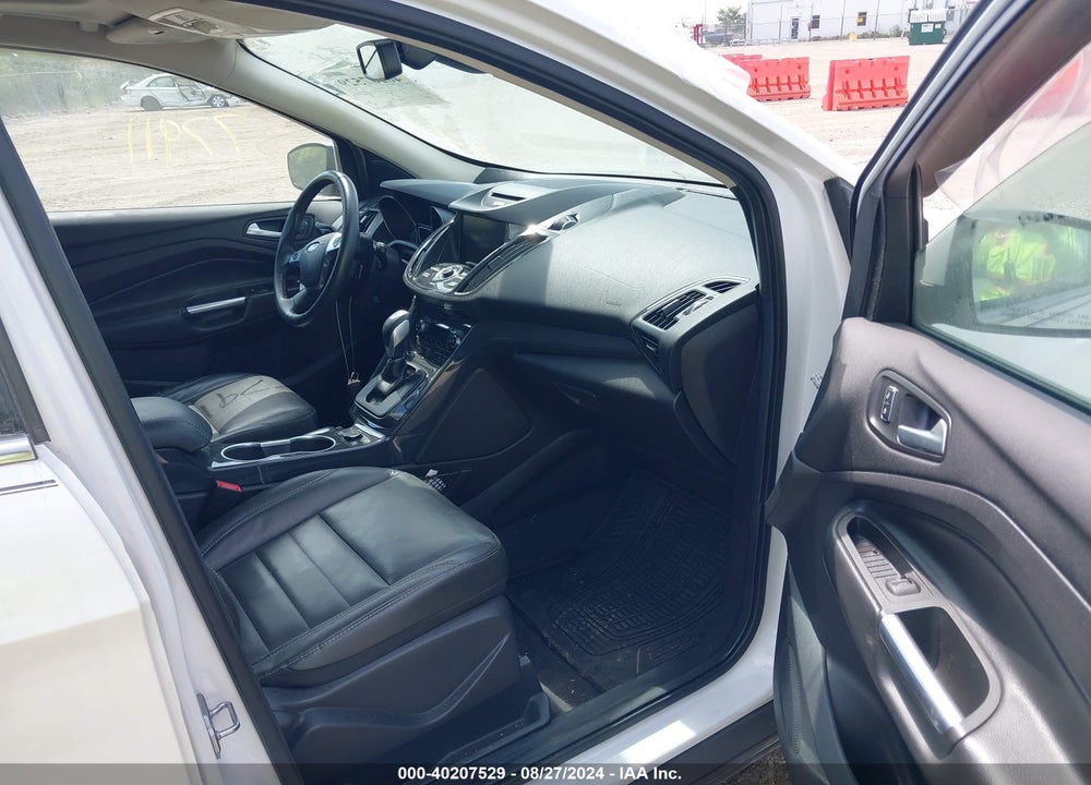 2014 FORD ESCAPE TITANIUM VIN: 1FMCU9J98EUE19888