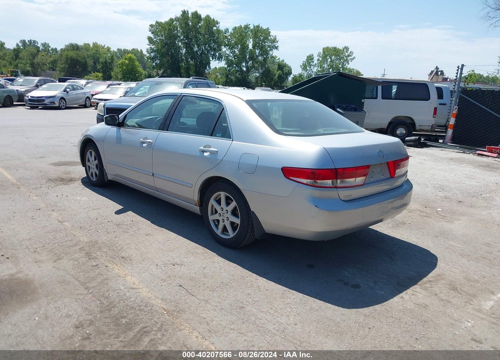 2003 HONDA ACCORD 3.0 EX VIN: 1HGCM66583A075617