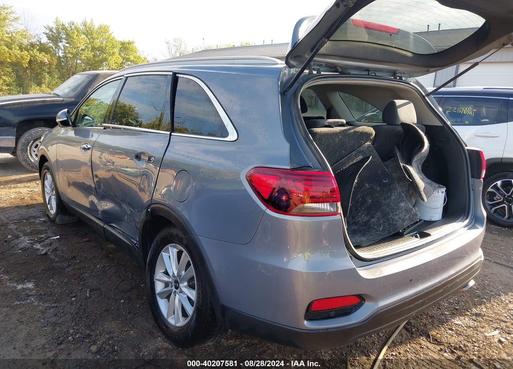 2019 KIA SORENTO 2.4L LX VIN: 5XYPGDA39KG603214