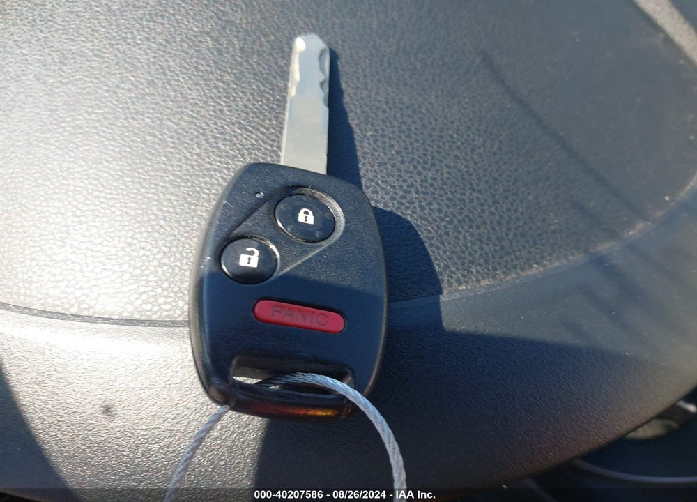 2013 HONDA FIT VIN: JHMGE8H32DC065397