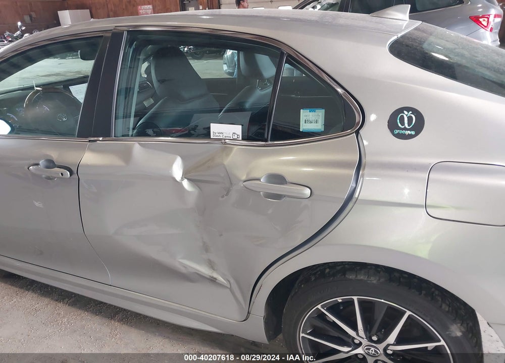 2021 TOYOTA CAMRY SE HYBRID VIN: 4T1S31AK2MU565429