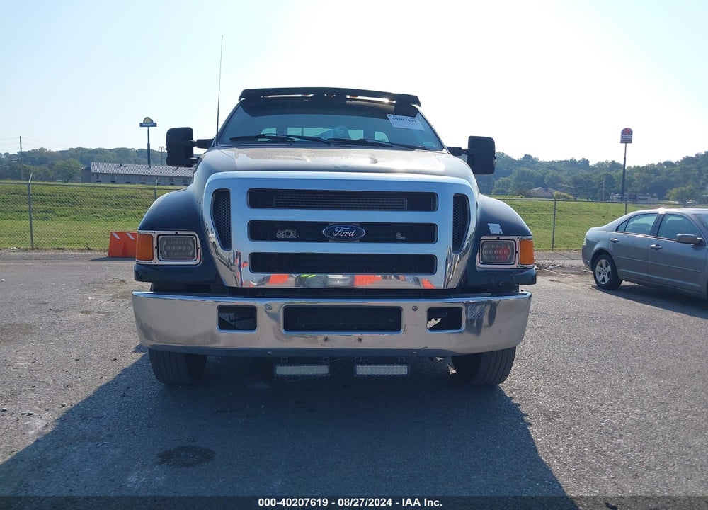 2005 FORD F-650 XL/XLT VIN: 3FRNX65R65V110550