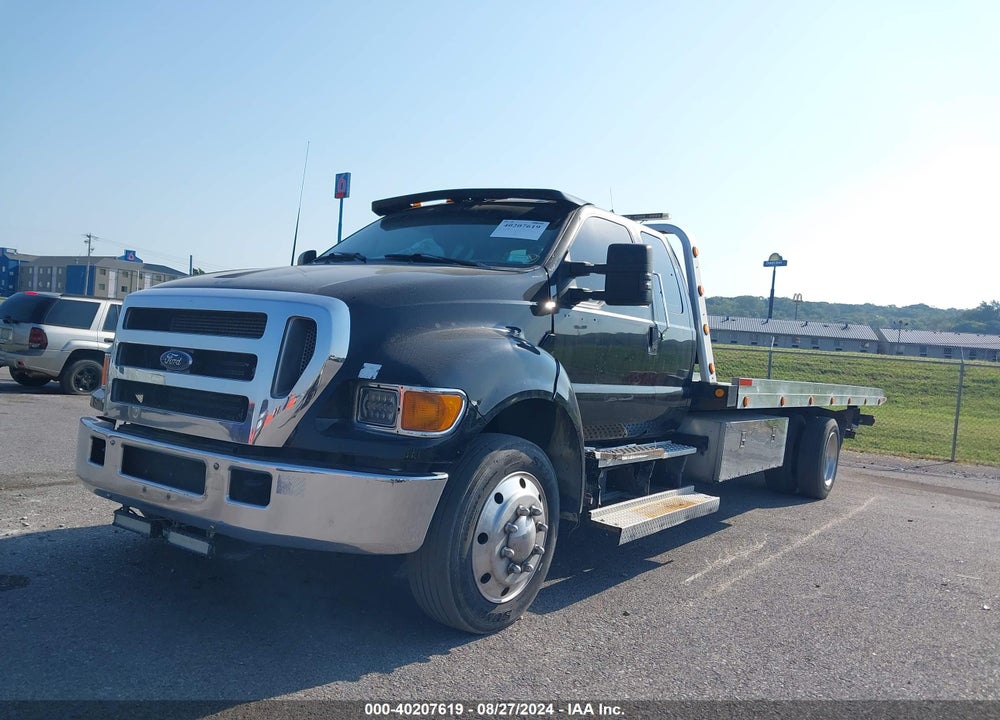 2005 FORD F-650 XL/XLT VIN: 3FRNX65R65V110550