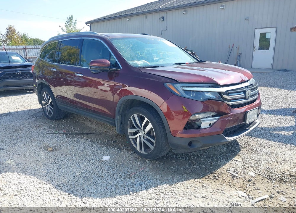 2018 HONDA PILOT TOURING VIN: 5FNYF6H90JB046311