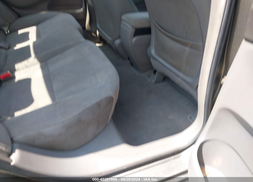 2006 HONDA CIVIC LX VIN: 1HGFA16526L058457