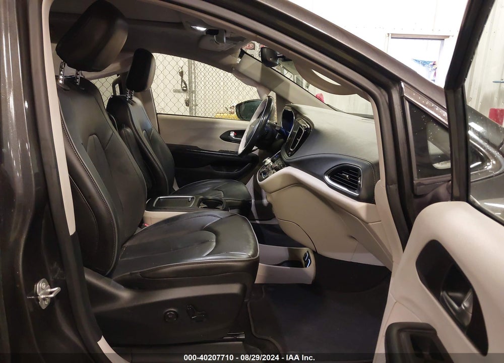 2020 CHRYSLER PACIFICA LIMITED VIN: 2C4RC1GG3LR289411