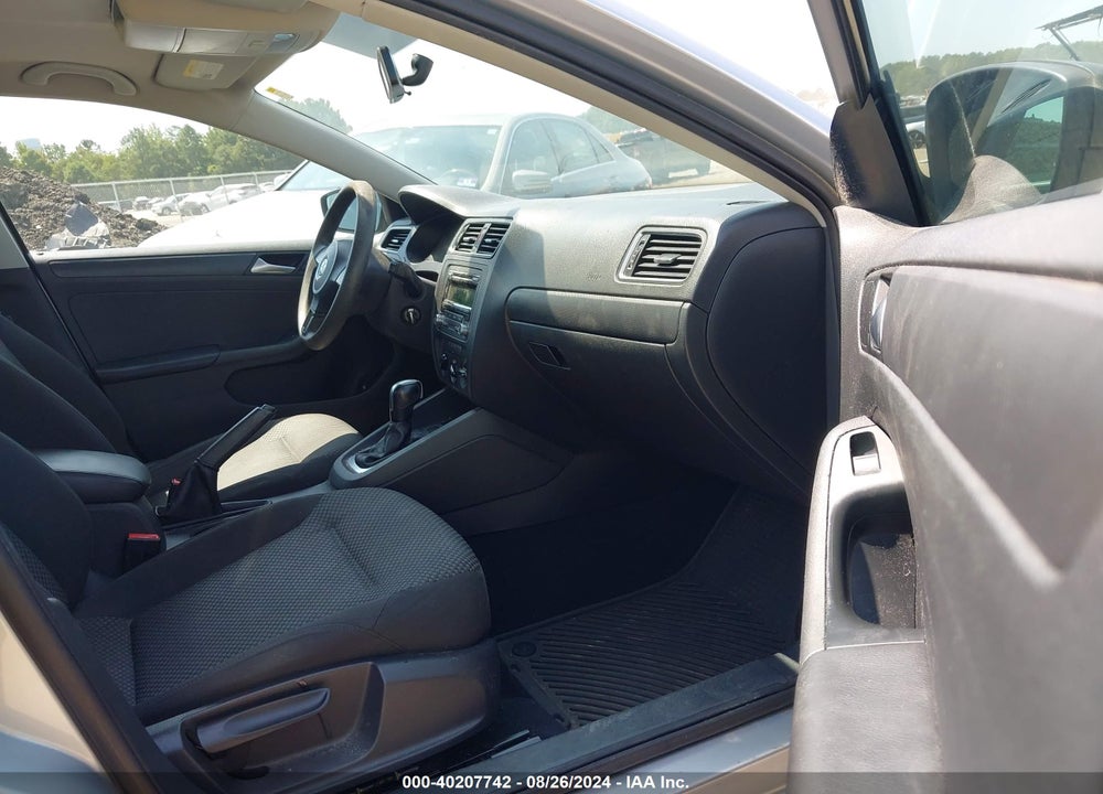 2013 VOLKSWAGEN JETTA 2.0L S VIN: 3VW2K7AJ7DM432538