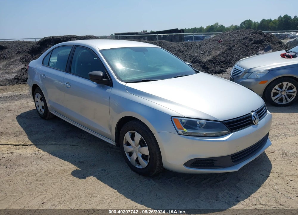 2013 VOLKSWAGEN JETTA 2.0L S VIN: 3VW2K7AJ7DM432538