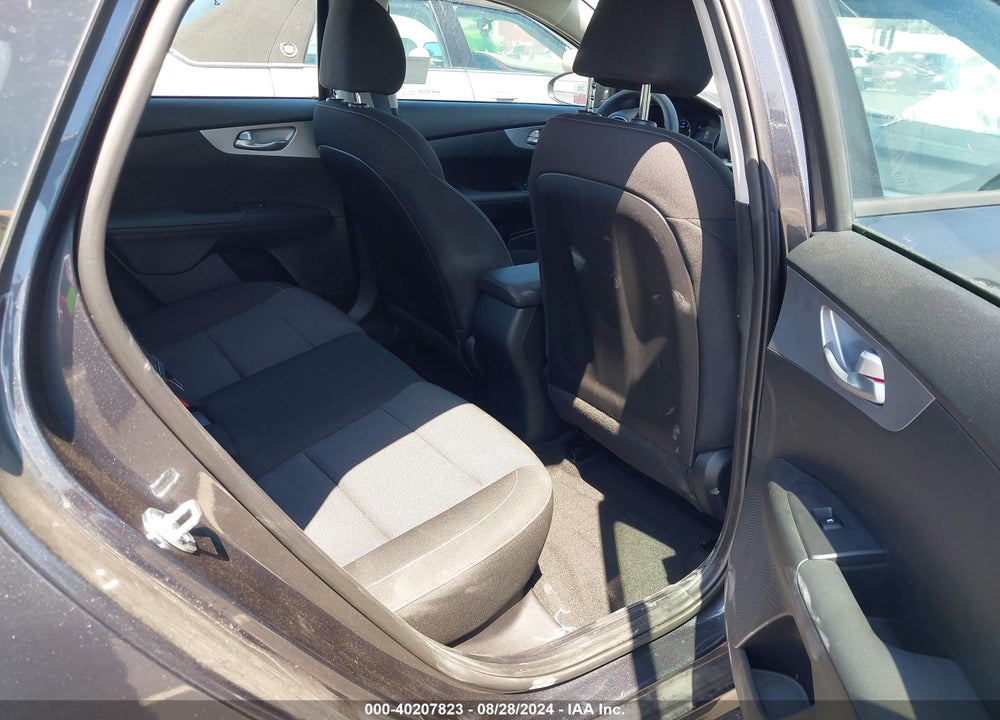 2023 KIA FORTE LXS VIN: 3KPF24AD7PE610038