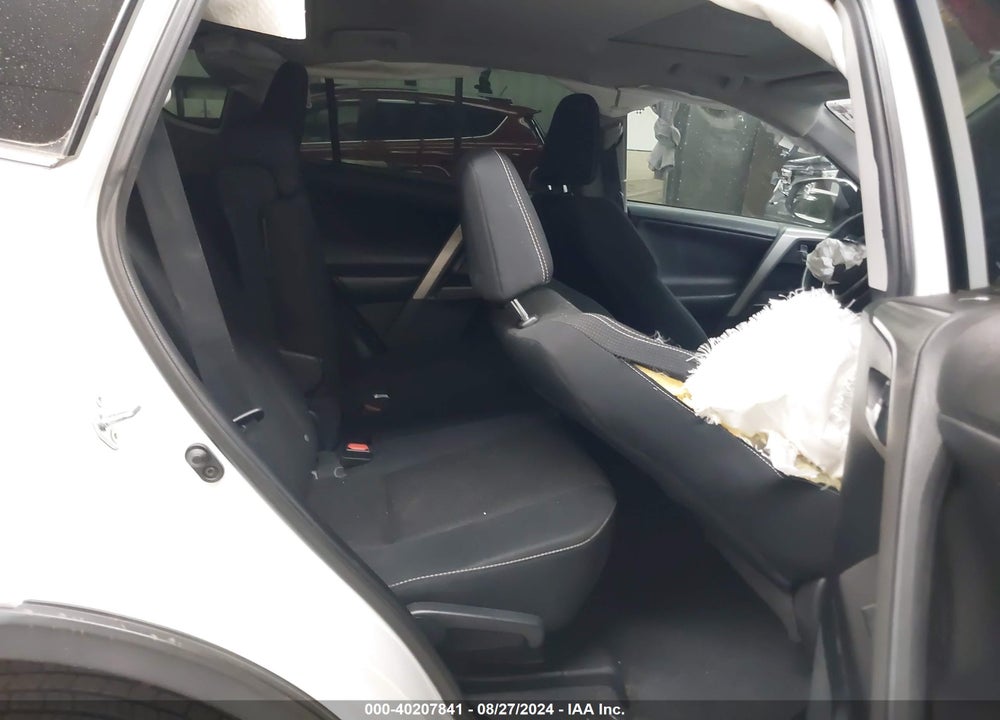 2016 TOYOTA RAV4 XLE VIN: 2T3WFREV5GW248509