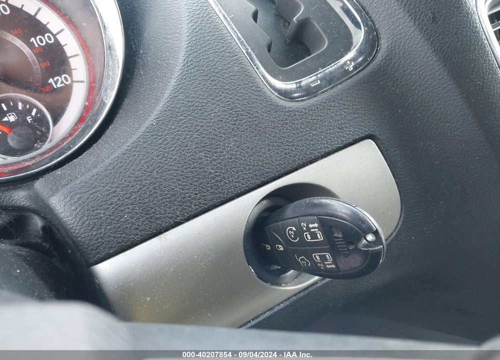 2015 DODGE GRAND CARAVAN R/T VIN: 2C4RDGEG7FR574670