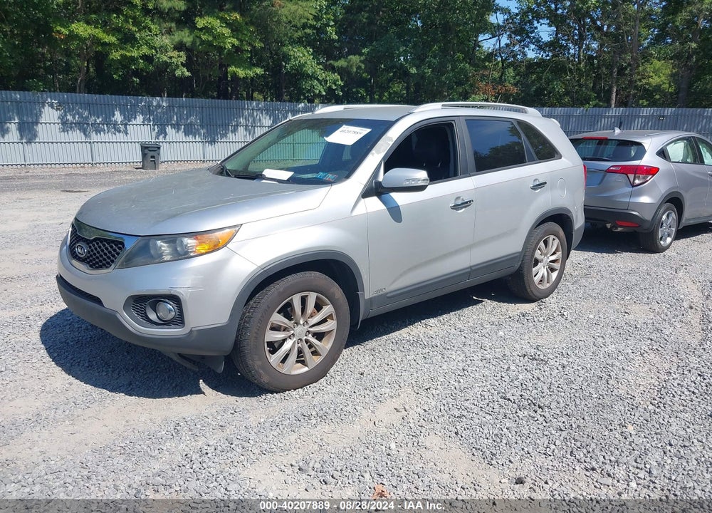 2011 KIA SORENTO EX VIN: 5XYKUCA19BG017351