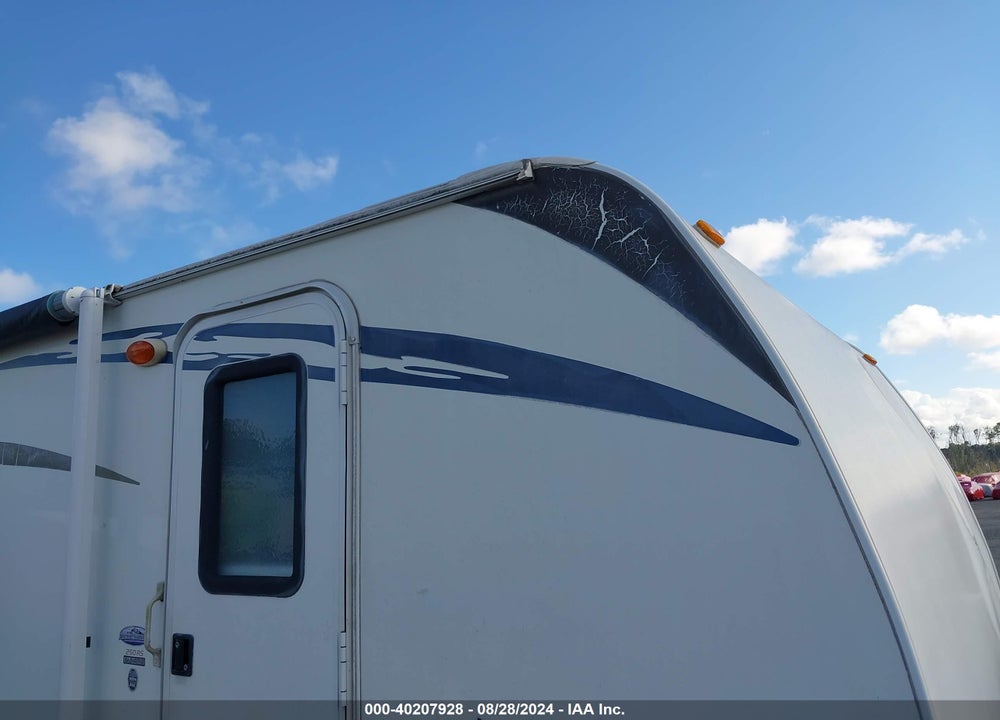 2010 KEYSTONE OTHER VIN: 4YDT25020AB450823