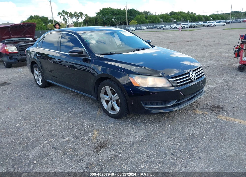 2012 VOLKSWAGEN PASSAT VIN: 1VWBH7A38CC077850