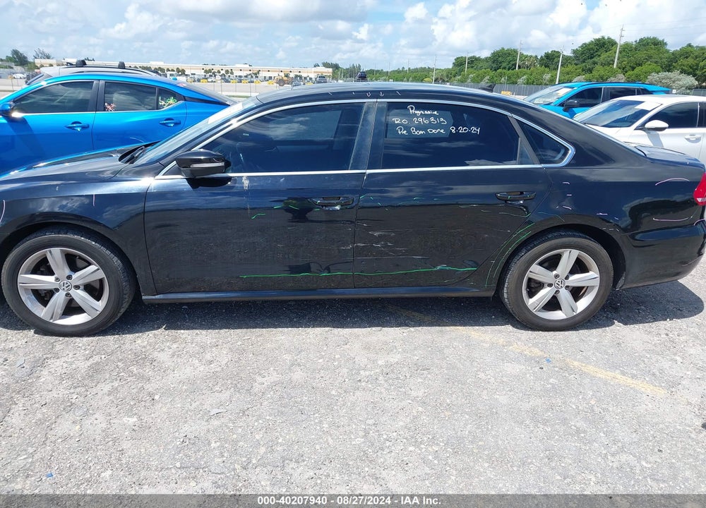 2012 VOLKSWAGEN PASSAT VIN: 1VWBH7A38CC077850