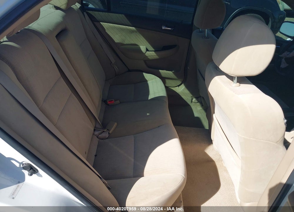 2004 HONDA ACCORD 2.4 LX VIN: 1HGCM55484A148411