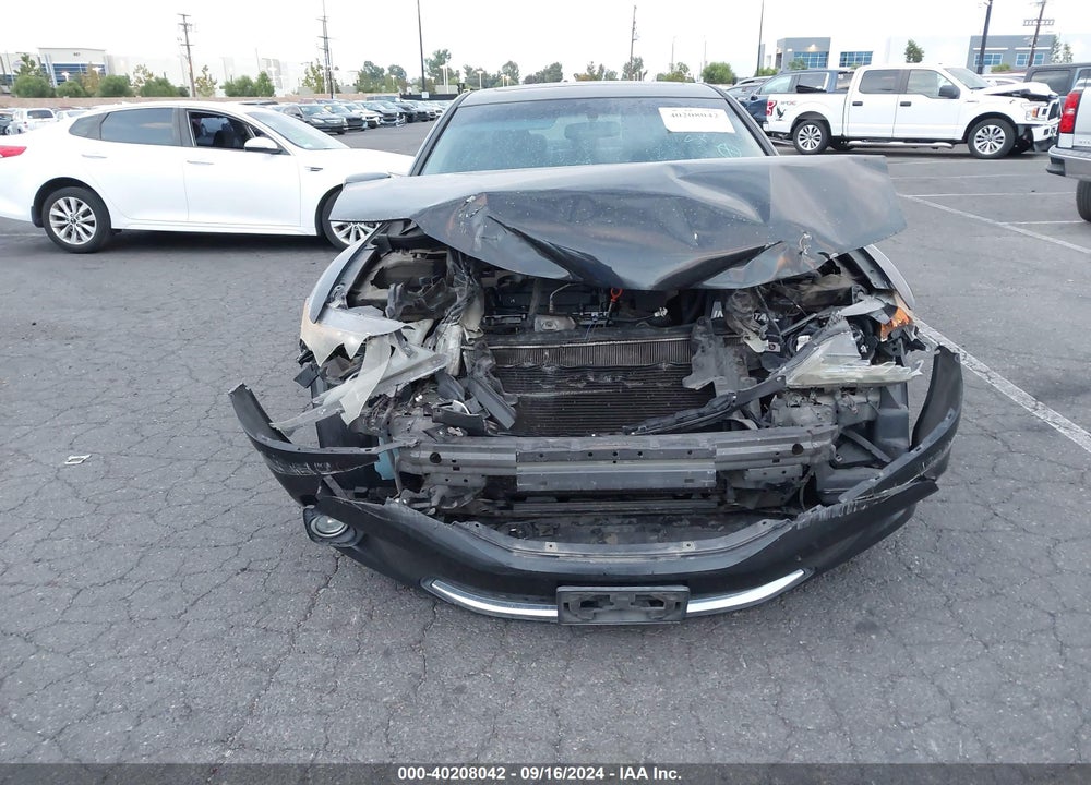 2013 HONDA ACCORD EX VIN: 1HGCT1B7XDA013652