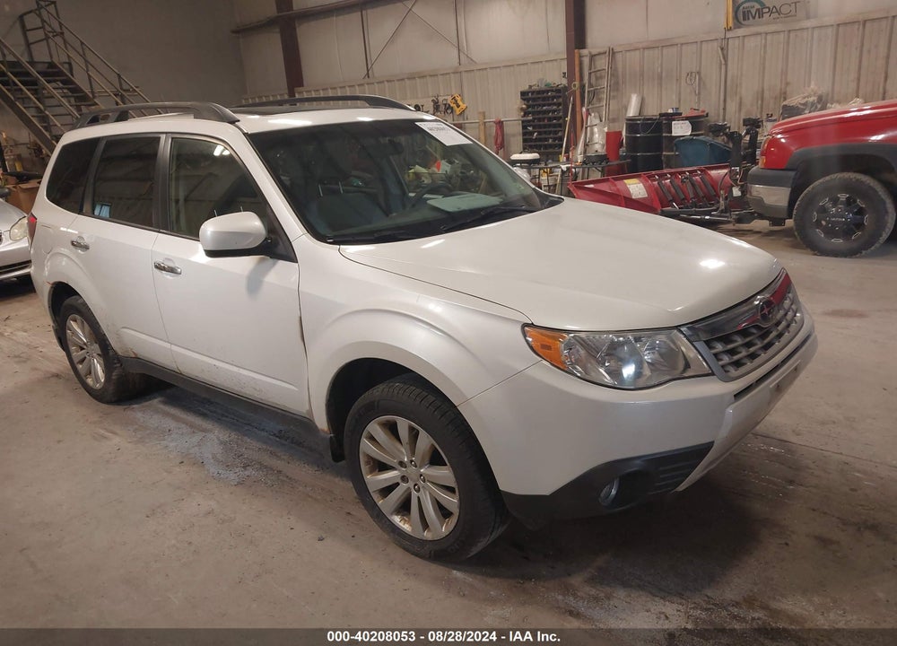2011 SUBARU FORESTER 2.5X PREMIUM VIN: JF2SHACC5BG732522