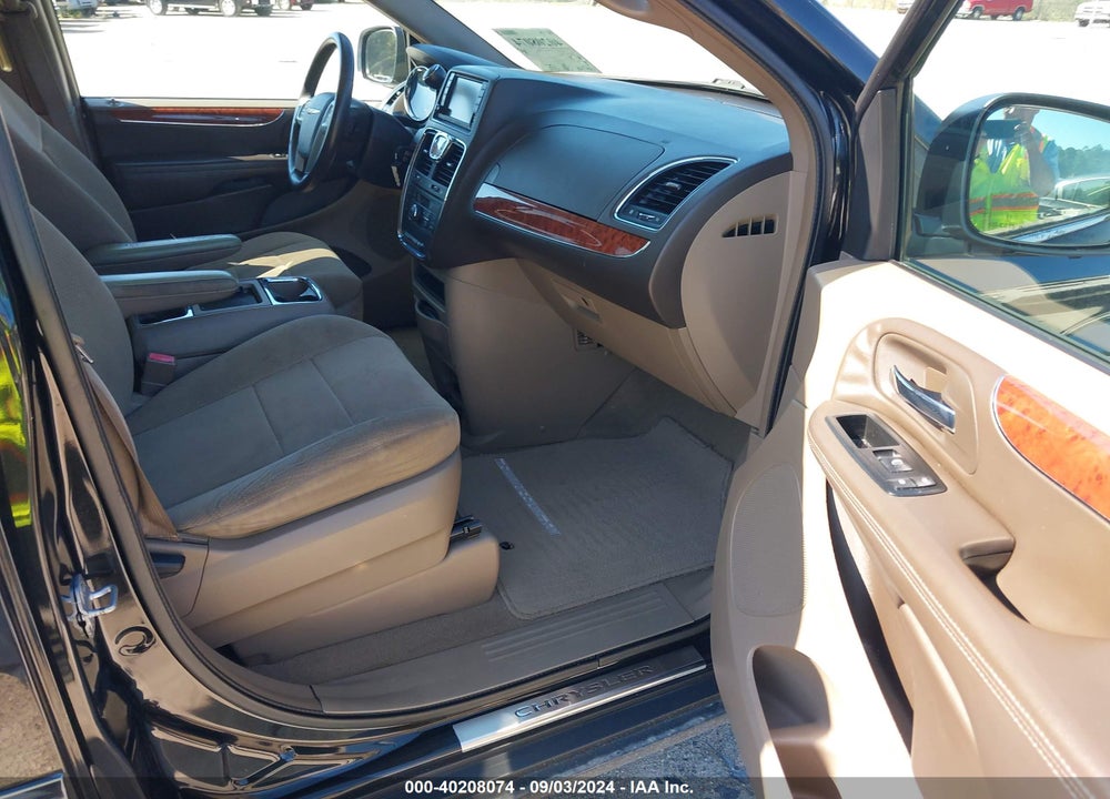 2014 CHRYSLER TOWN & COUNTRY TOURING VIN: 2C4RC1BG2ER172610