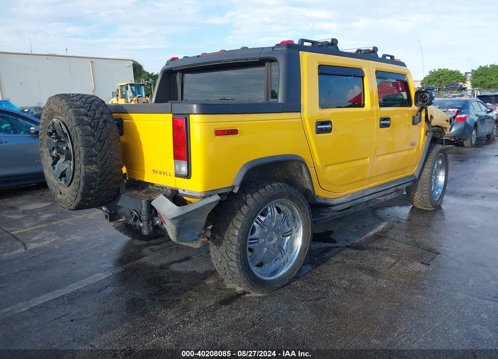 2005 HUMMER H2 SUT VIN: 5GRGN22U65H109176