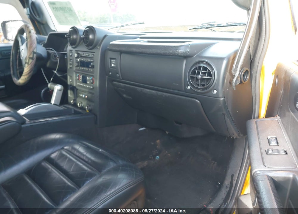 2005 HUMMER H2 SUT VIN: 5GRGN22U65H109176