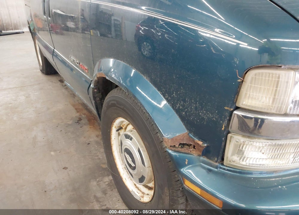 2001 CHEVROLET ASTRO LS VIN: 1GNEL19W11B103757