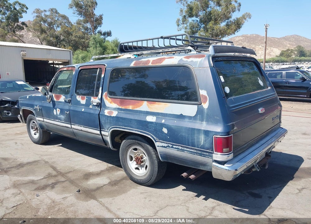 1988 CHEVROLET SUBURBAN R20 VIN: 1GNGR26N4JF193150