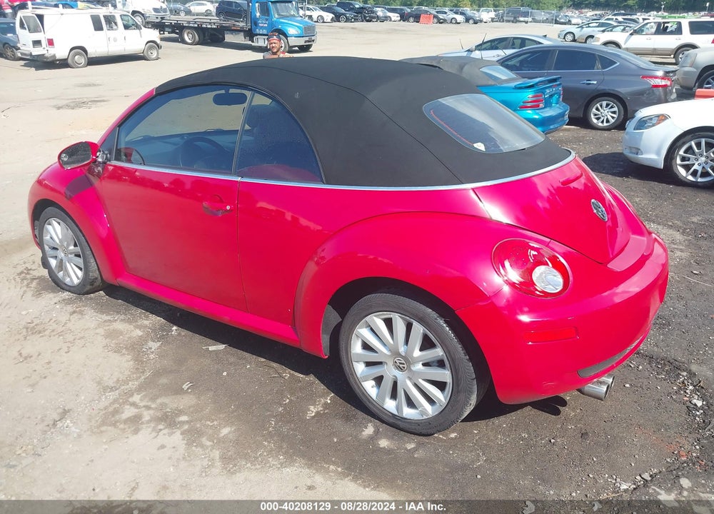 2008 VOLKSWAGEN NEW BEETLE SE VIN: 3VWRF31Y78M420274