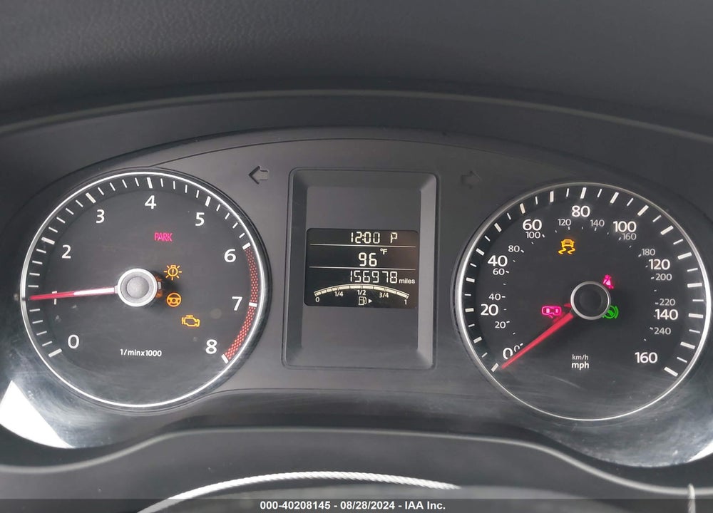 2014 VOLKSWAGEN JETTA 1.8T SE VIN: 3VWD17AJ3EM266211