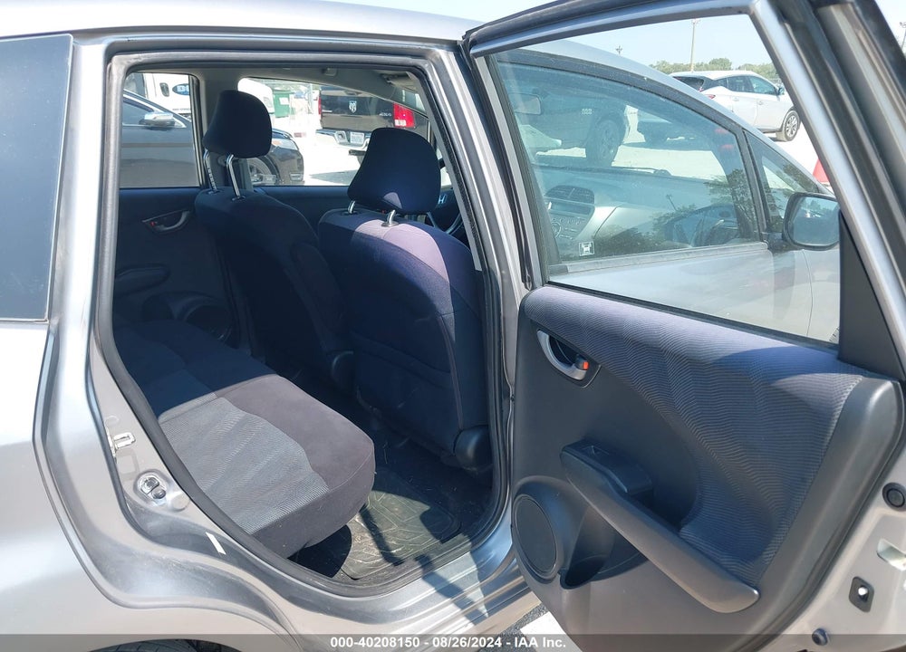 2010 HONDA FIT SPORT VIN: JHMGE8G47AC016296