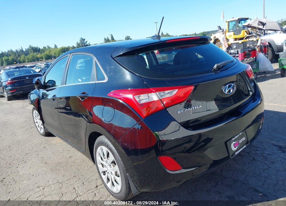2016 HYUNDAI ELANTRA GT VIN: KMHD35LH9GU338468