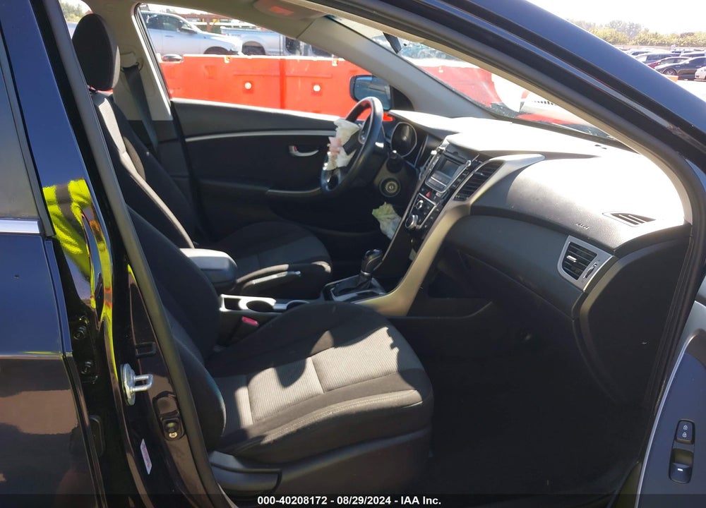 2016 HYUNDAI ELANTRA GT VIN: KMHD35LH9GU338468