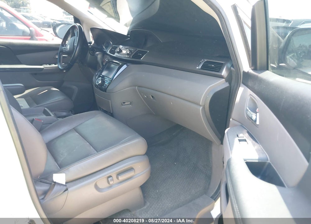 2015 HONDA ODYSSEY EX-L VIN: 5FNRL5H6XFB099828