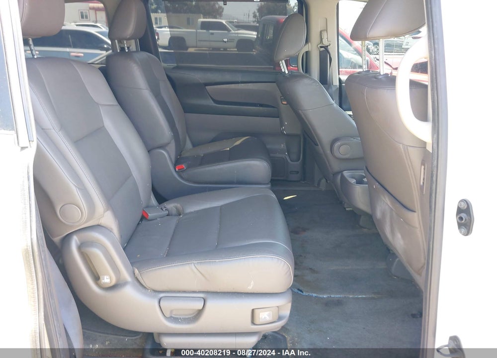 2015 HONDA ODYSSEY EX-L VIN: 5FNRL5H6XFB099828