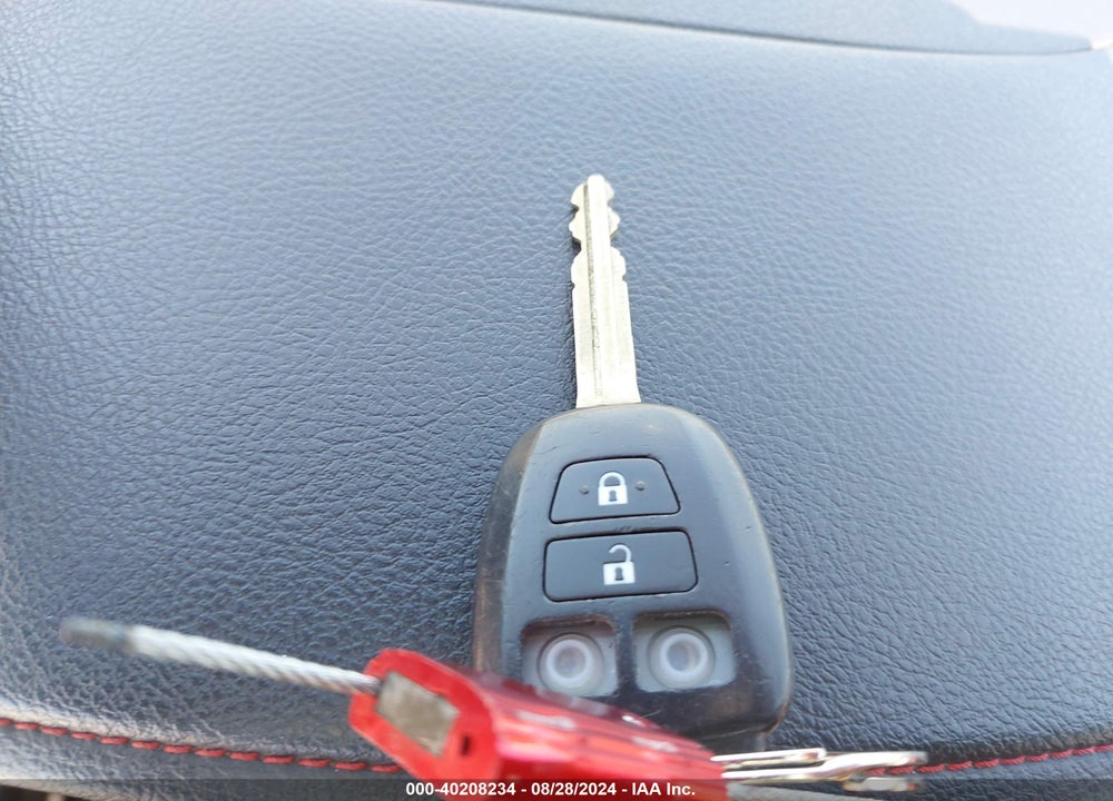 2016 TOYOTA CAMRY SE VIN: 4T1BF1FK8GU264085