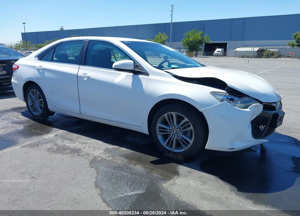 2016 TOYOTA CAMRY SE VIN: 4T1BF1FK8GU264085