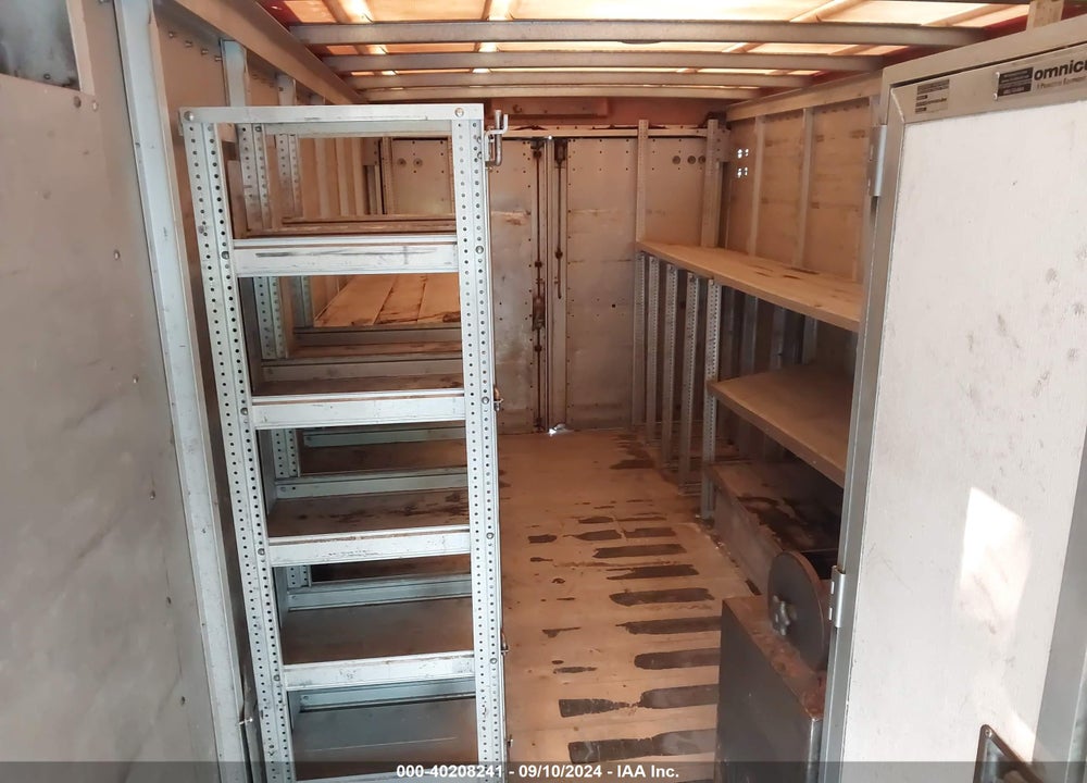 2000 WORKHORSE CUSTOM CHASSIS FORWARD CONTROL CHASSIS P3500 VIN: 5B4HP32R2Y3319010