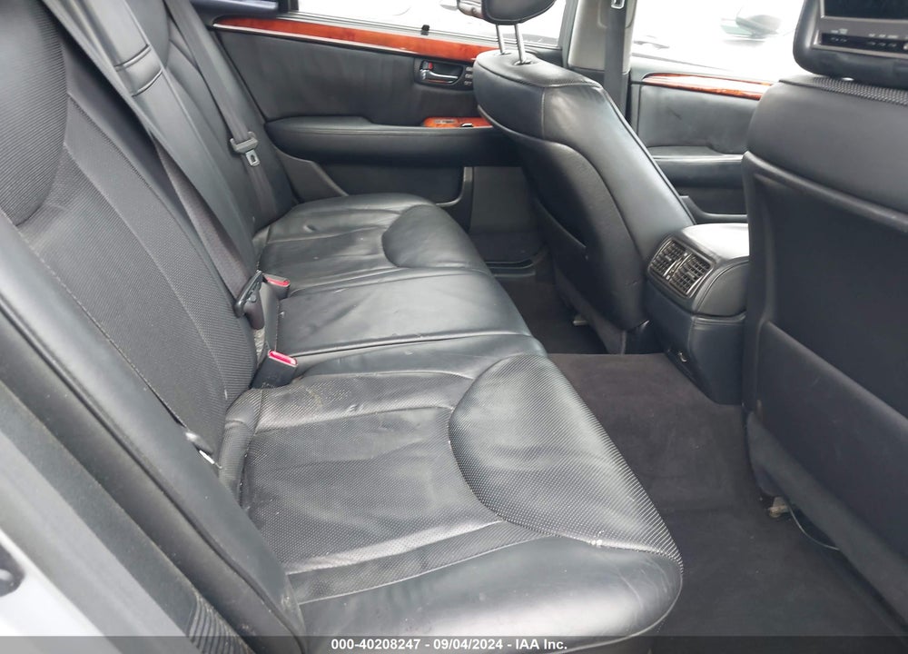 2005 LEXUS LS 430 VIN: JTHBN36F155012688