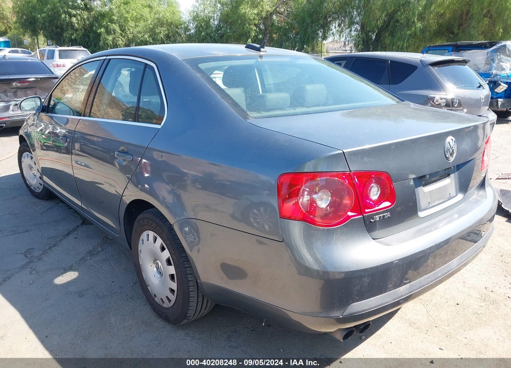 2005 VOLKSWAGEN JETTA 2.5 VIN: 3VWSG71K95M618948