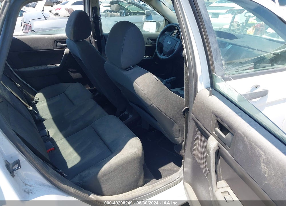 2008 FORD FOCUS SE/SES VIN: 1FAHP35N98W287762