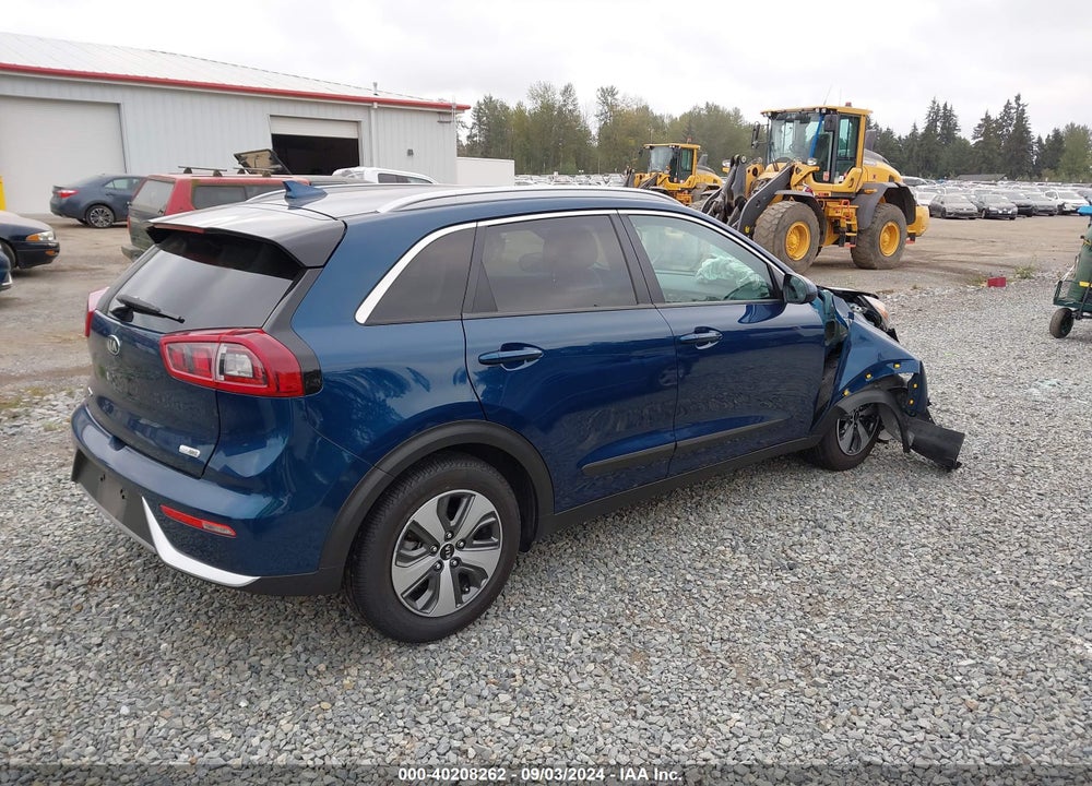 2018 KIA NIRO VIN: KNDCB3LC8J5205598