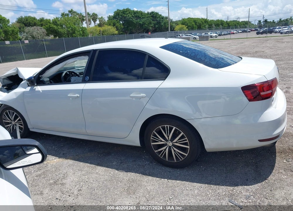 2018 VOLKSWAGEN JETTA 1.4T SE/1.4T WOLFSBURG EDITION VIN: 3VWDB7AJXJM207499
