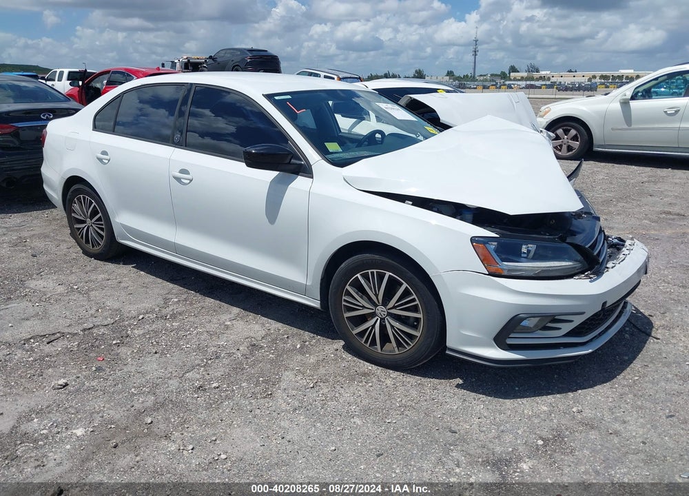 2018 VOLKSWAGEN JETTA 1.4T SE/1.4T WOLFSBURG EDITION VIN: 3VWDB7AJXJM207499