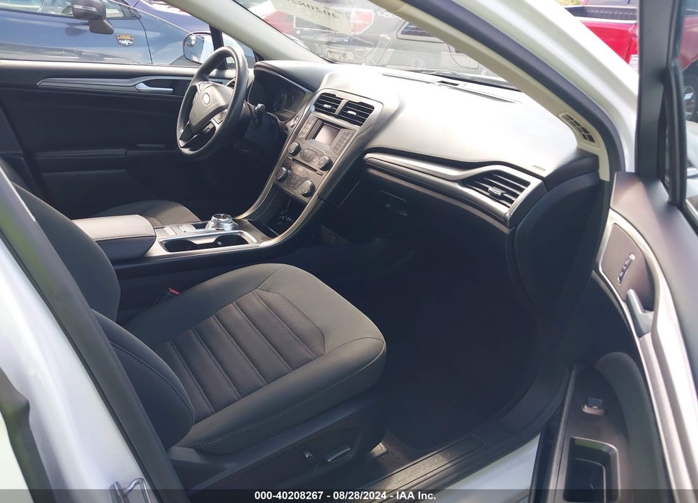 2017 FORD FUSION SE VIN: 3FA6P0H76HR235317