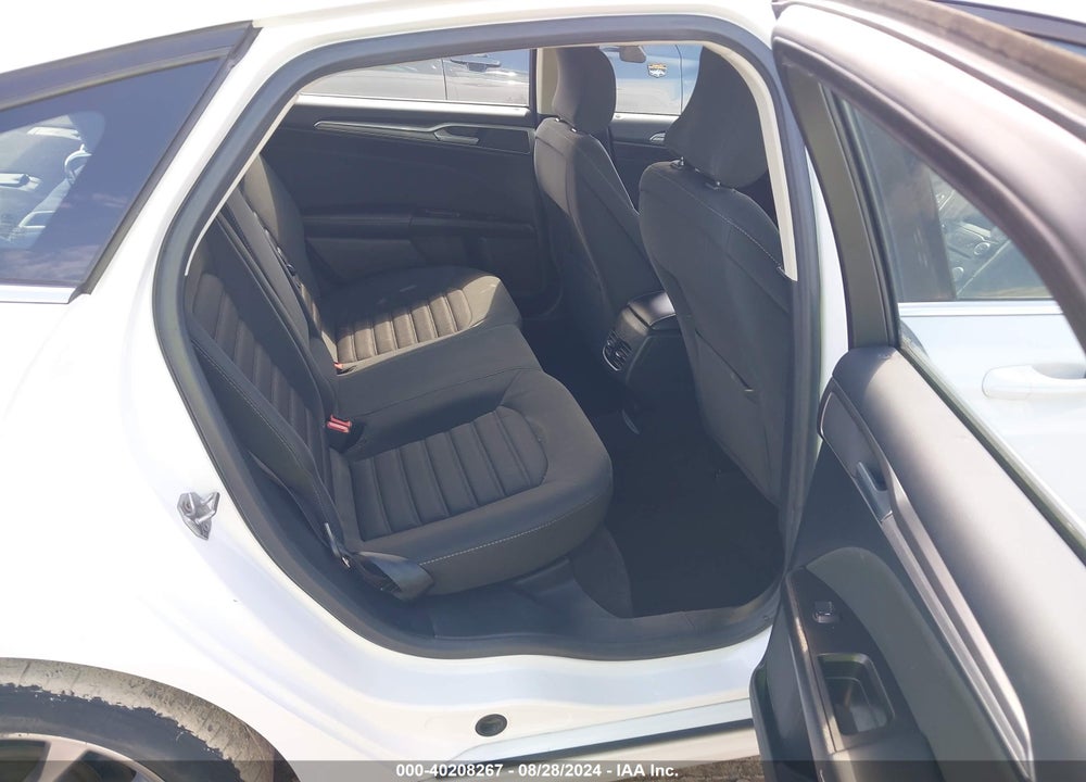 2017 FORD FUSION SE VIN: 3FA6P0H76HR235317