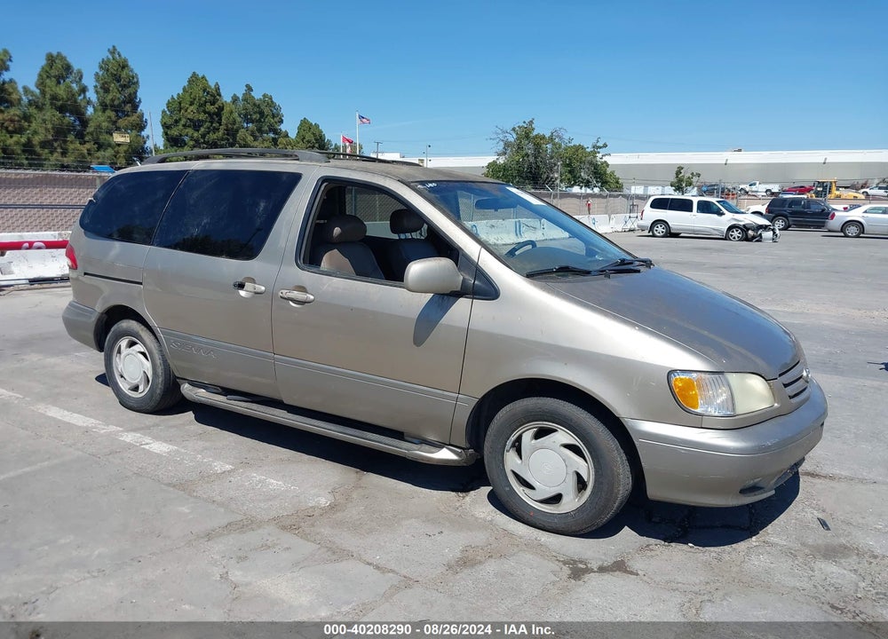 2001 TOYOTA SIENNA XLE VIN: 4T3ZF13C81U394622