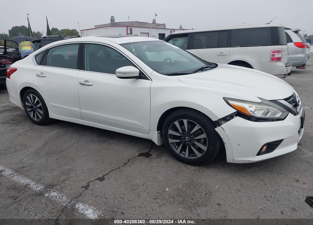 2017 NISSAN ALTIMA 2.5 SV VIN: 1N4AL3AP1HC144262
